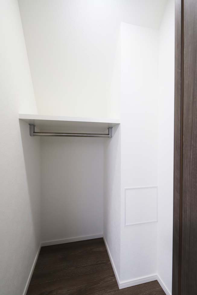 レンティーヴァ綾瀬2階 内観