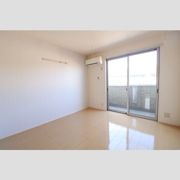 グランドソレイユBaba307号室 洋室