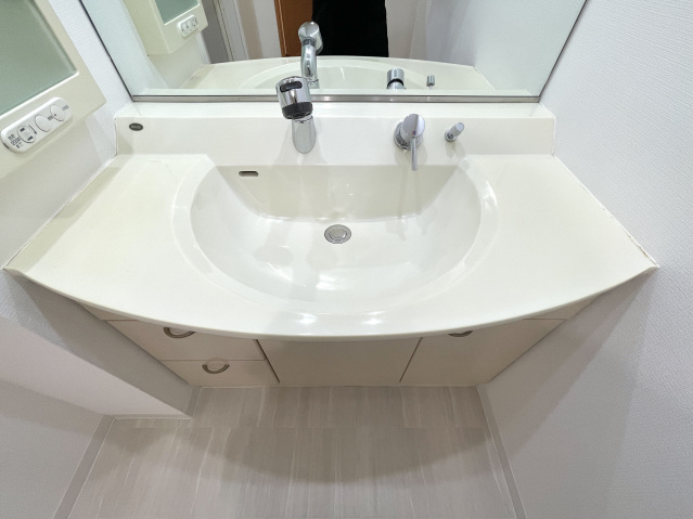 サングレイス小机 洗面