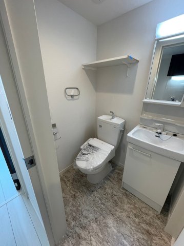 SAIL千住大橋302号室 清潔感のあるトイレです