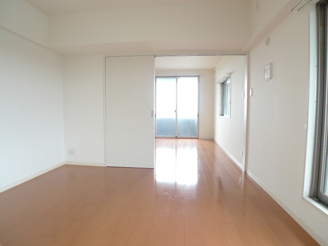 ＫＡＮＥＮＡＲＩ和光 使いやすいリビングです