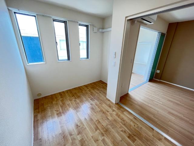 厚木市下川入新築アパート203号室 洋室（イメージ）