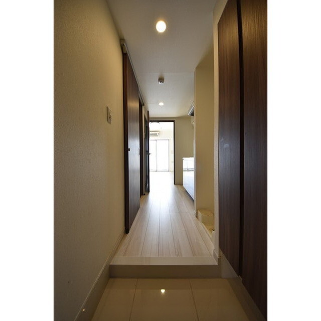 Court Blanche0605号室 内観