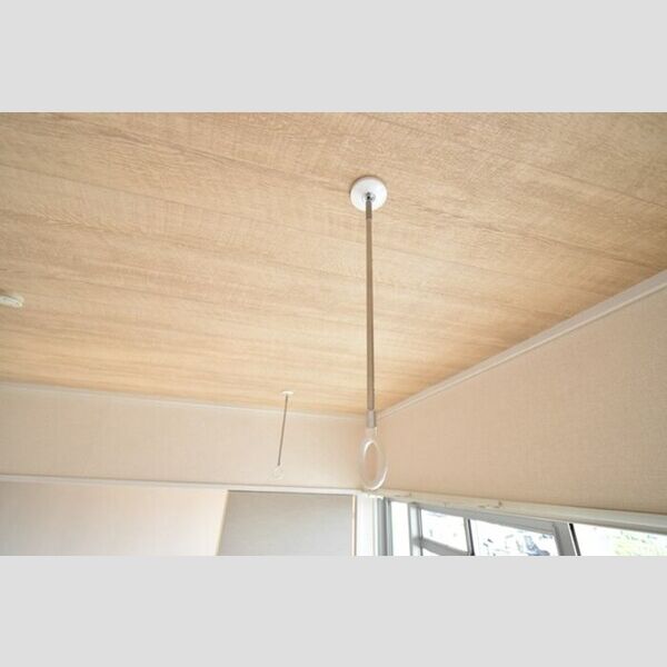 マンションビスタリカ502号室 室内物干し