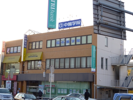 オリーブガーデン 平塚信用金庫愛甲石田支店まで705ｍ