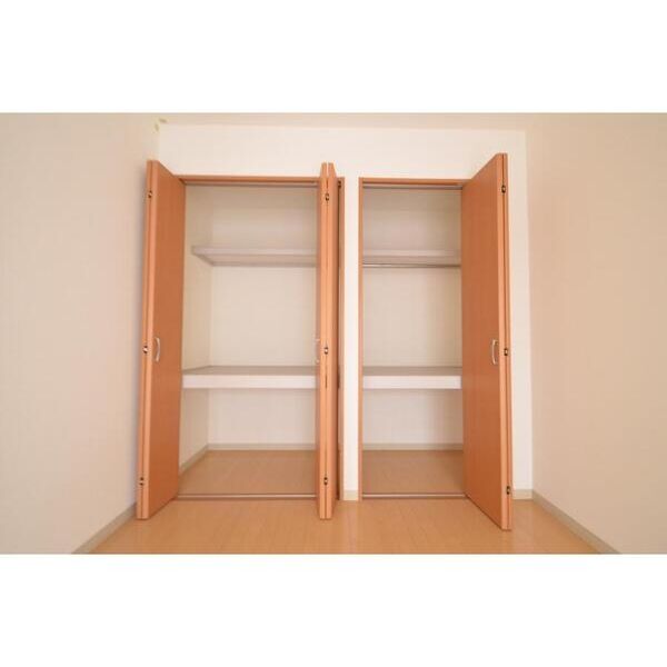 ウイングピア美園 リビング