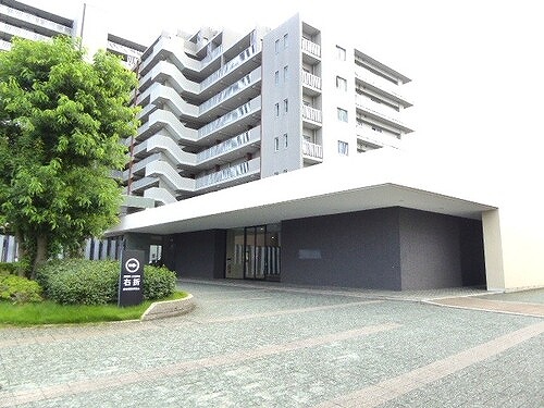 ザ・ガーデンプレミアム エントランス　※前回募集時2024年10月の写真