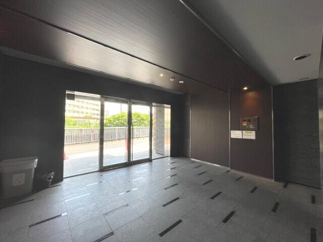 プレール・ドゥーク新宿下落合 エントランス