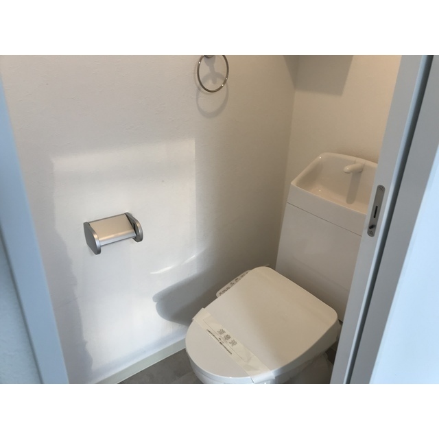 リブレス戸塚208号室 内観