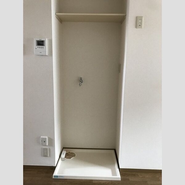 エミネンス201号室 室内洗濯機置き場