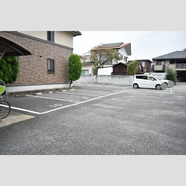 グリーンスクエア　D 駐車場