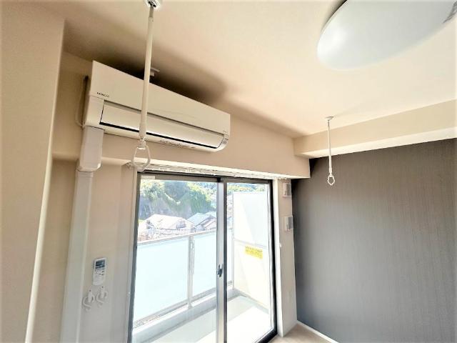 八景しお彩507号室 室内物干し