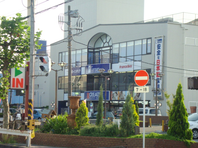 ディアコート・Ｗ くすりやまで260ｍ