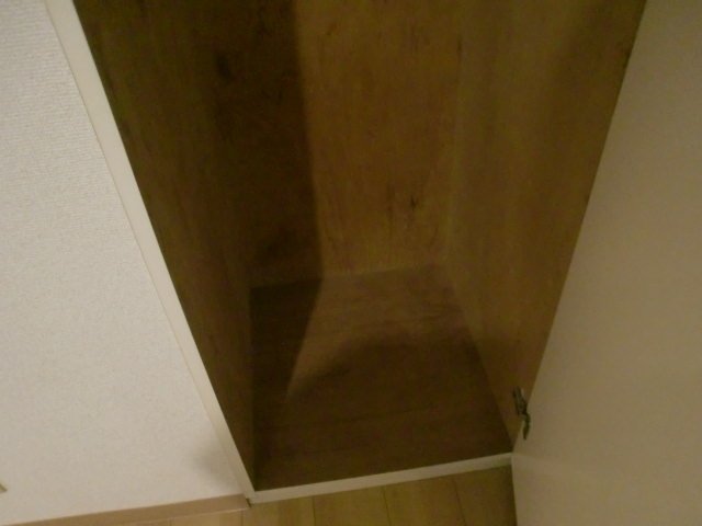 ウィンベルソロ赤羽第三4階 収納