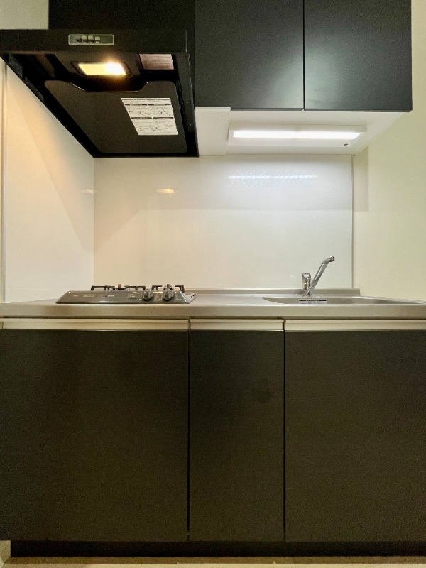 ＬＯＣ’Ｓ　ＹＯＫＯＤＡＩ1階 キッチン