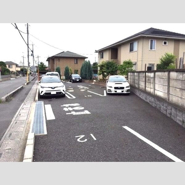 アルシオン　A203号室 駐車場