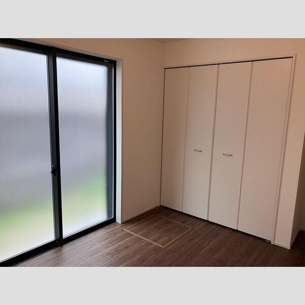 マイホームネクスト東寺尾1丁目 リビング