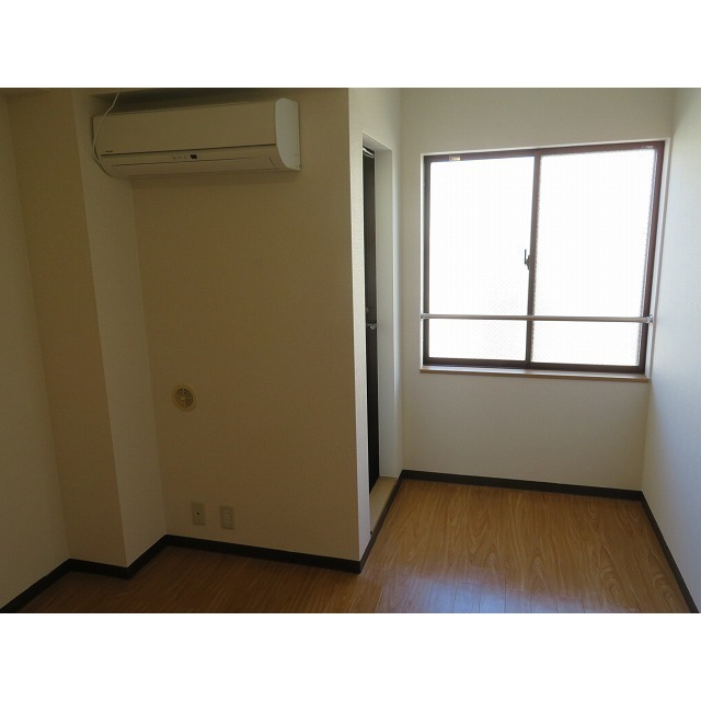 ＬＵＭＩＥＬＥ　Ｓ・ＫⅡ 洋室