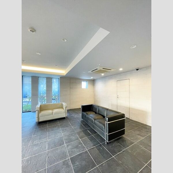 AZALETY上北沢108号室 ロビー