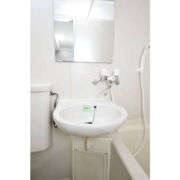 シャトル五反野 洗面