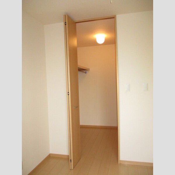 Ferme 洋室②ウオークインクローゼット