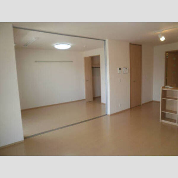 ロビン本郷 LDK+洋室♪