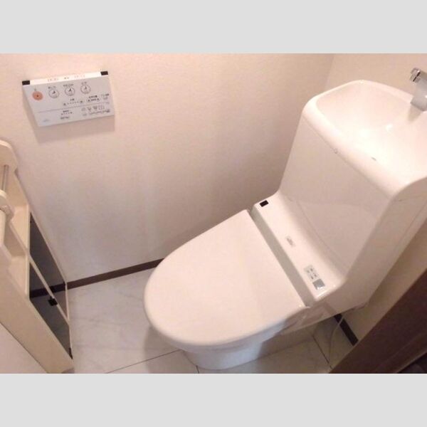パストラルガーデン　B201号室 温水洗浄暖房便座