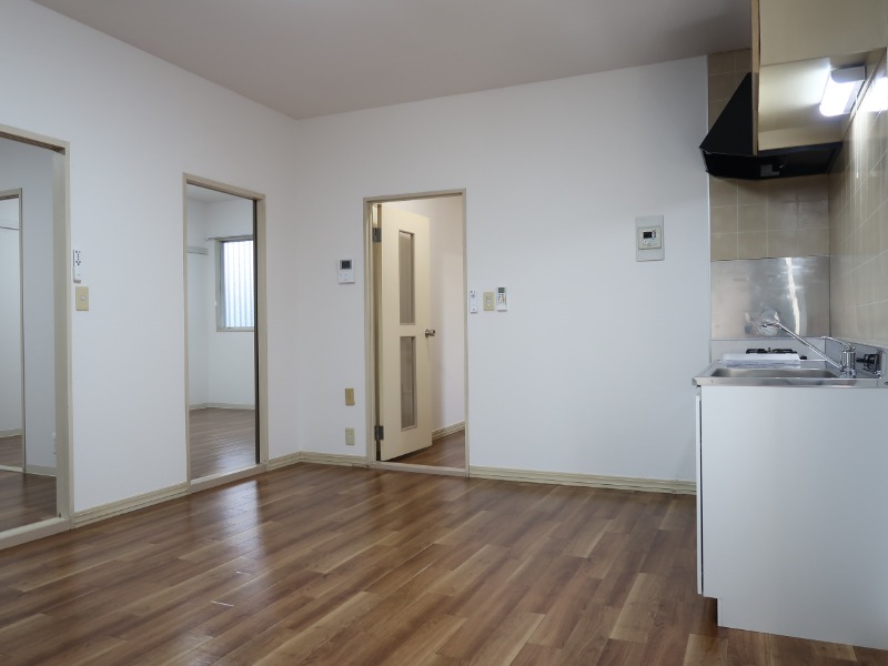 ハイツファイン2階 ※別部屋写真参照