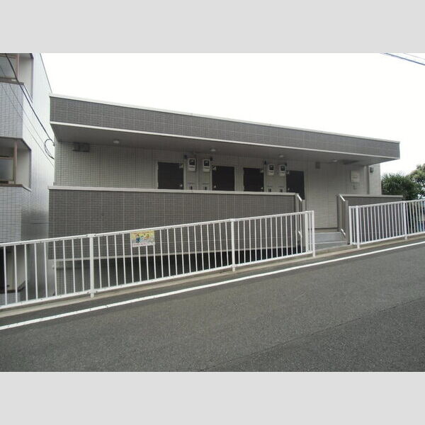メゾンドール諏訪坂Ⅲ202号室 外観