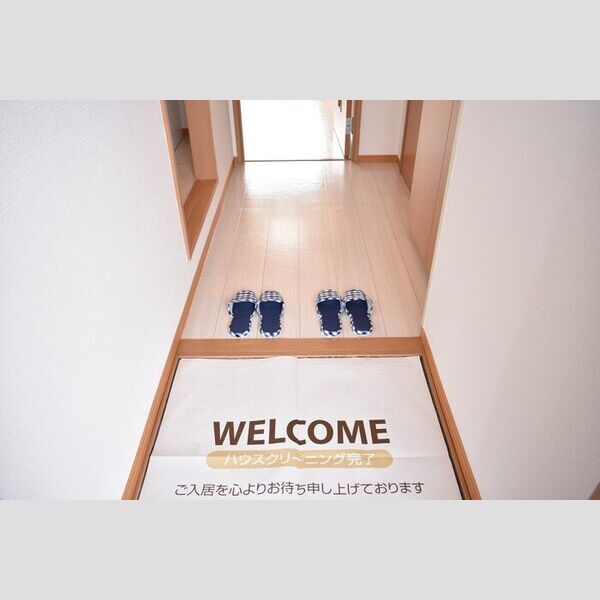 リビングタウン北上尾　B 玄関