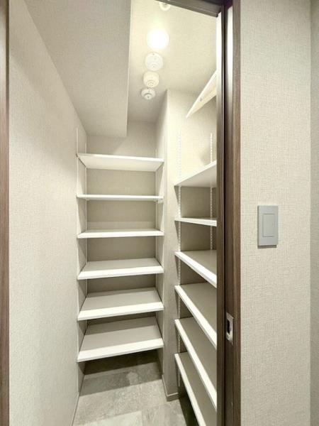 ルネサンス赤坂プレミアムコート11階 リビング