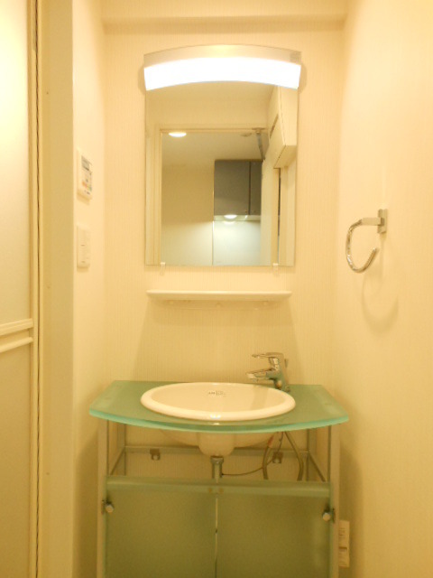 グランド・ガーラ池袋11階 独立洗面台