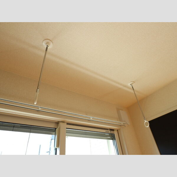 ル　リアン102号室 室内物干し