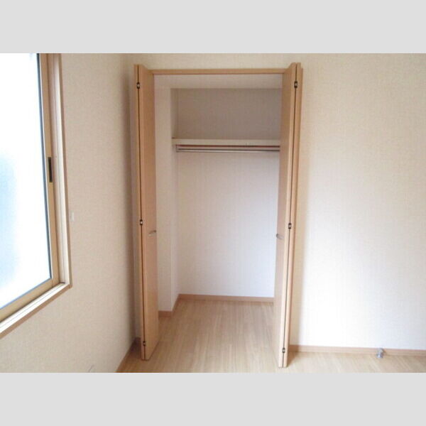 ドエルグランモア クローゼット