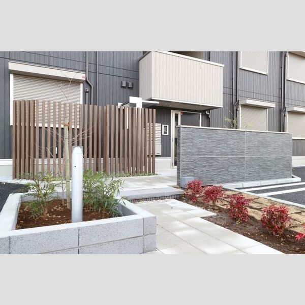 コンフォルト エントランス