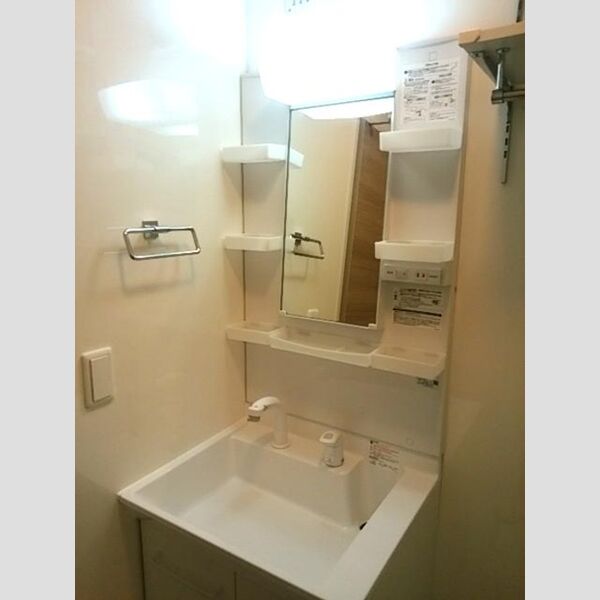 アウラ西船 301　洗面化粧台