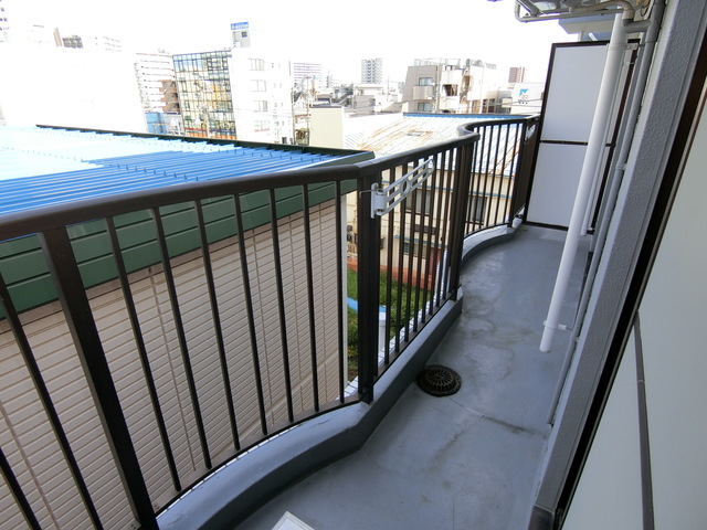 ハイツ八番館 バルコニー