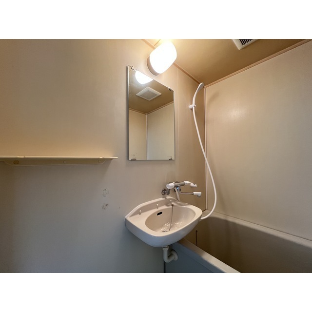 メゾン・ラ・プラト 内観