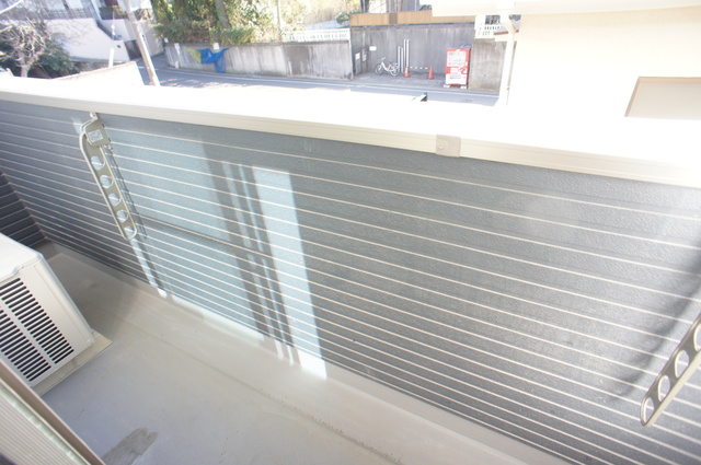 ルミエール・エタンセルｓｉｘ0102号室 バルコニー