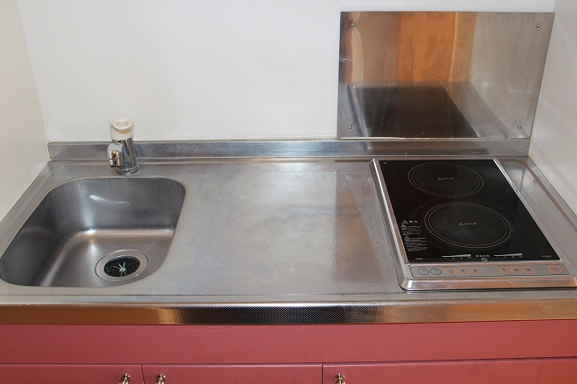 レオパレスフリーダムベッセルⅣ ２口電気コンロ