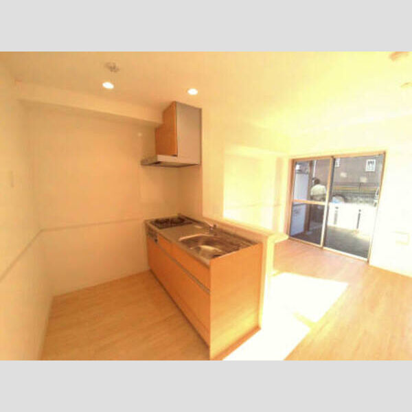 ジ・エレガンス城山 105 対面キッチン