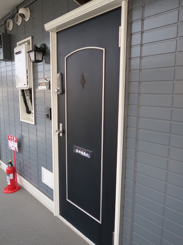 グリーンリーフ越野 玄関