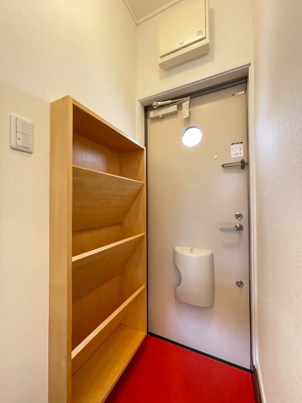 シモンズ・ホール1階 同建物別部屋の参考画像