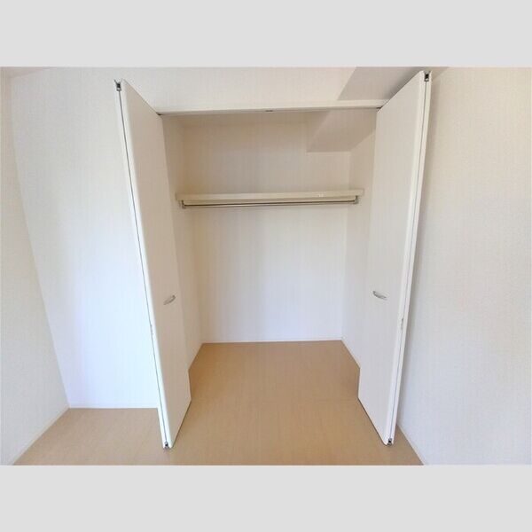 スカイヒル 収納