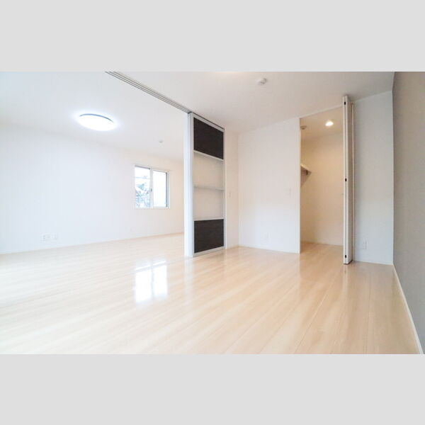 グレイス東大宮103号室 洋6.7帖