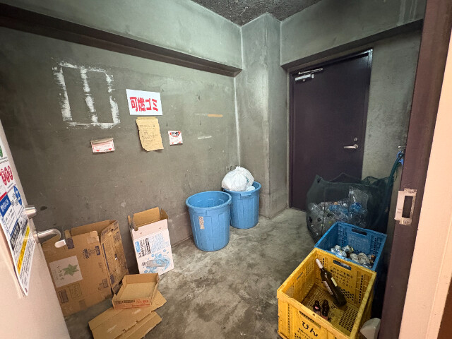 第2レジデンス初3階 部屋その他