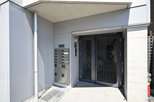 カノン押上2階 エントランス