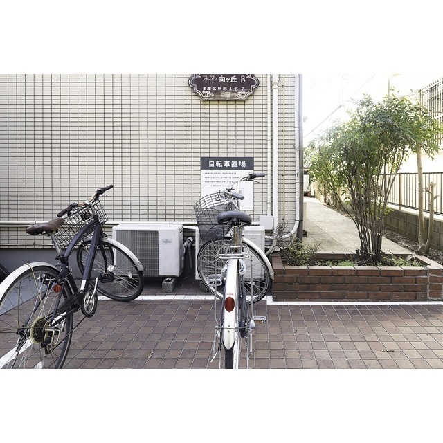 フォーブル向ヶ丘B棟201号室 外観