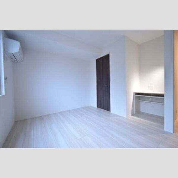 ヒルズ萩山102号室 居室