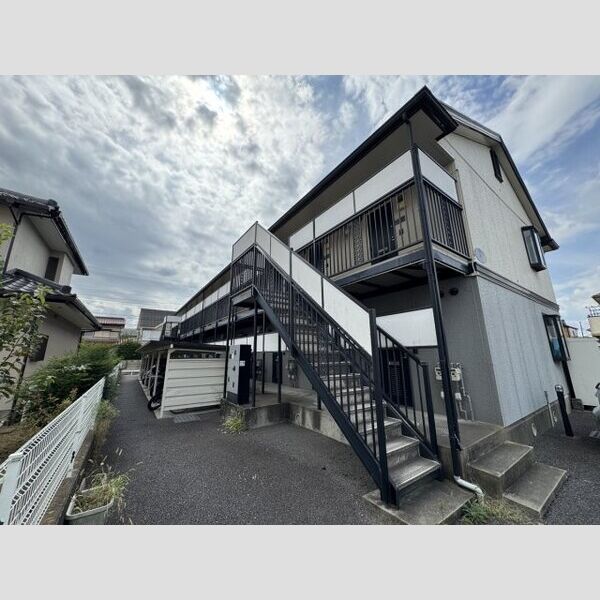 ビューラM207号室 外観